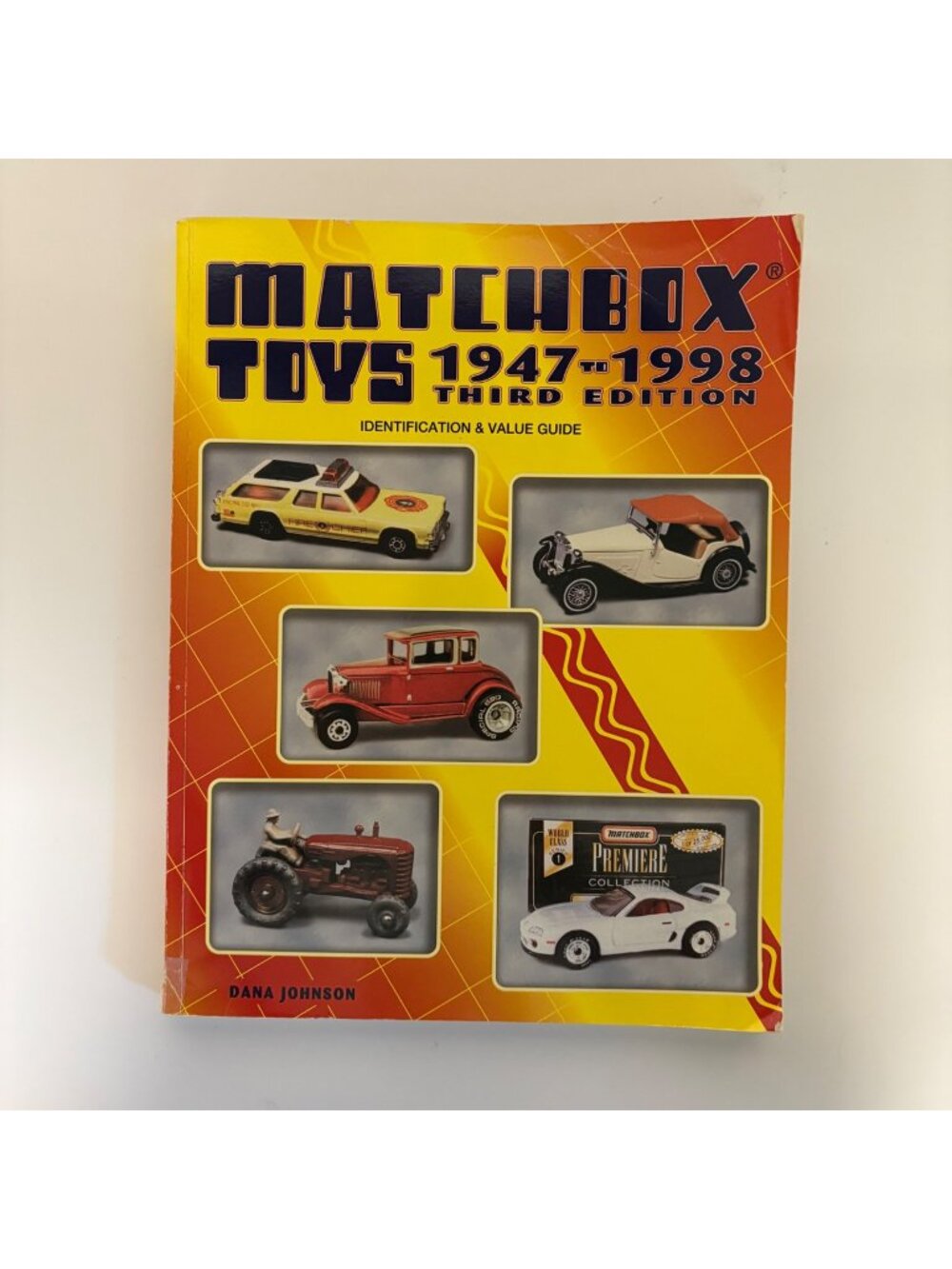Matchbox Toys 1947-1998 Third Edition Identification & Value Guide Dana Johnson
